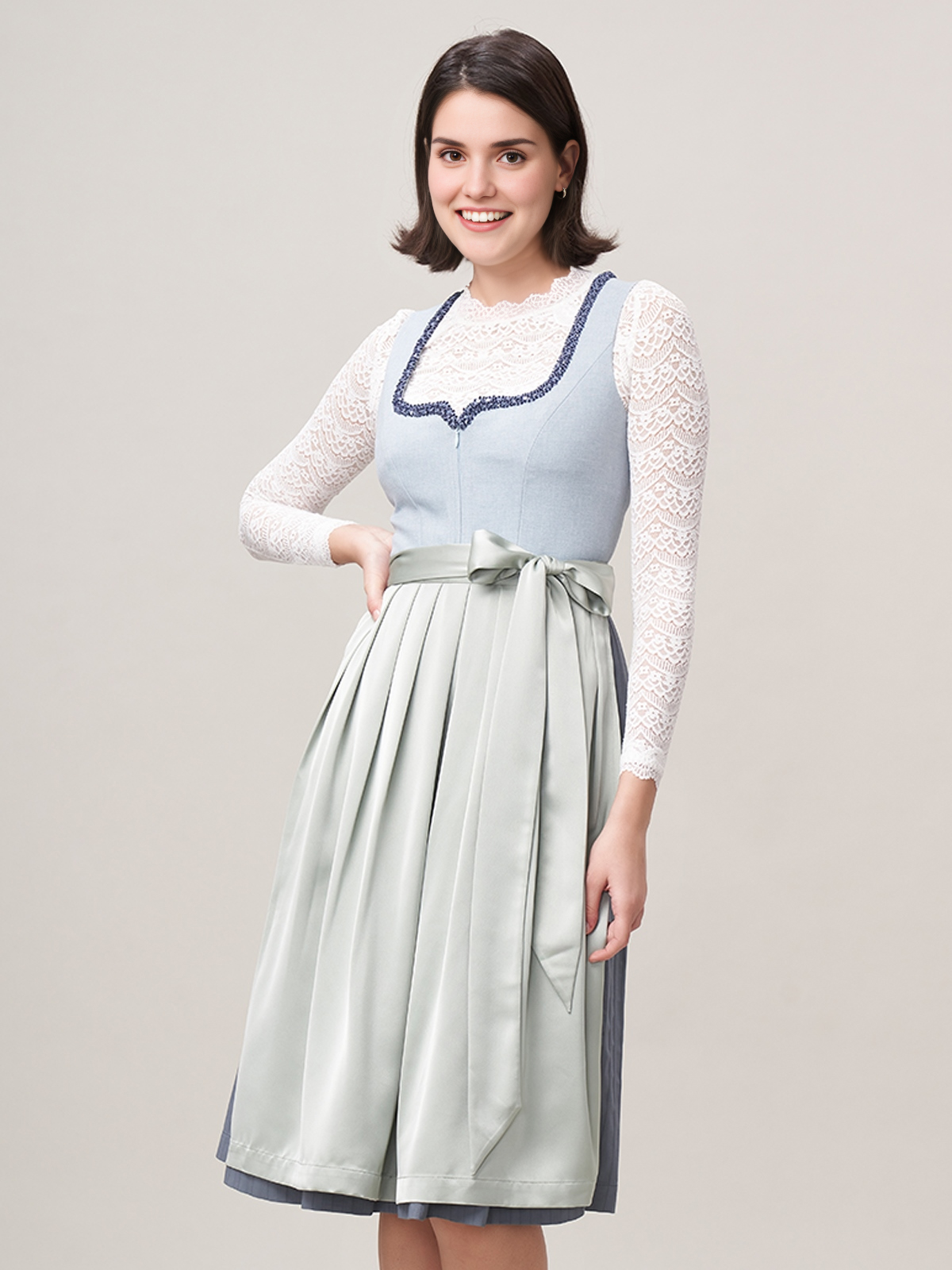 Dirndl Blau Hochgeschlossen