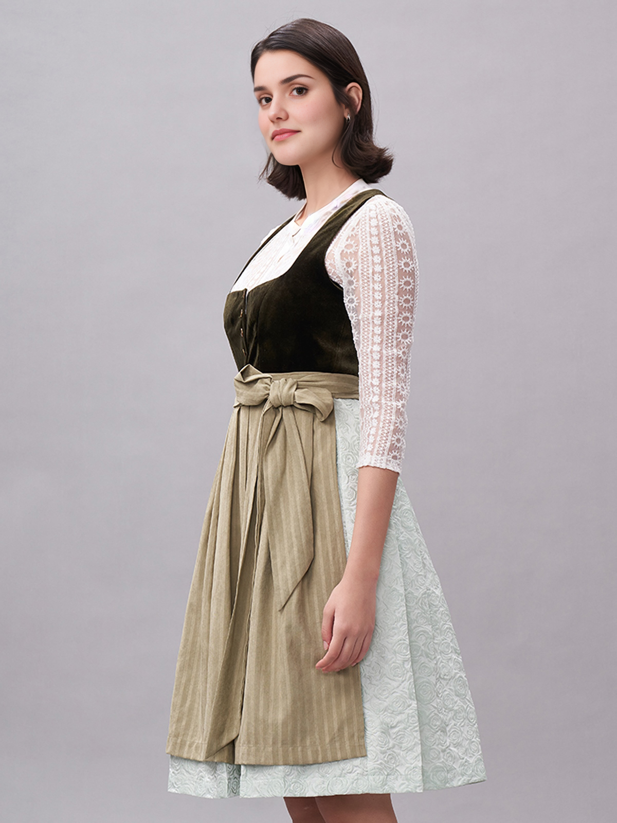 Samt Dirndl in Grün